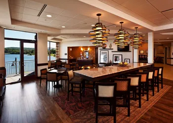 Hampton Inn Marquette/Waterfront hotel thumbnail 2