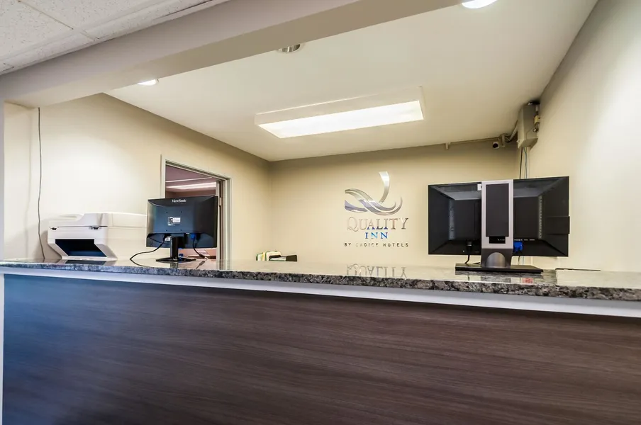 Quality Inn Solomons - Beacon Marina hotel detail image 2