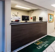 Quality Inn Solomons - Beacon Marina hotel detail image 3