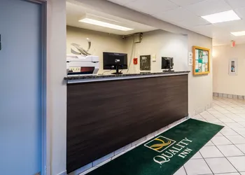 Quality Inn Solomons - Beacon Marina hotel thumbnail 3