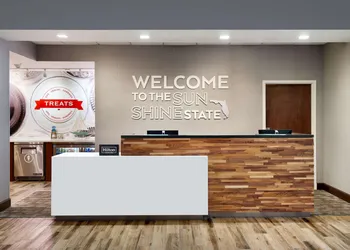 Hampton Inn New Smyrna Beach hotel thumbnail 5