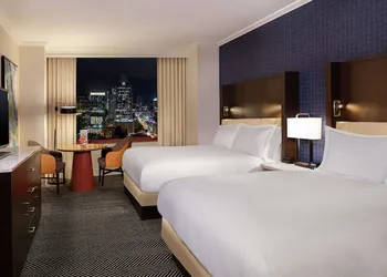 Hilton Austin hotel thumbnail 6