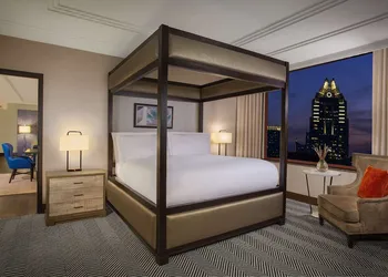 Hilton Austin hotel thumbnail 8