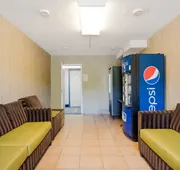 Days Inn by Wyndham Conneaut hotel detail image 5