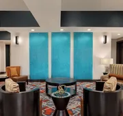 La Quinta Inn & Suites by Wyndham Oxford - Anniston hotel detail image 3