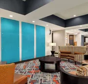 La Quinta Inn & Suites by Wyndham Oxford - Anniston hotel detail image 7
