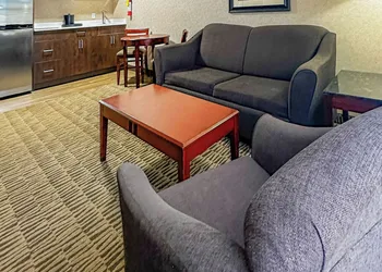 Prestige Aberdeen Lodge Kamloops hotel thumbnail 5