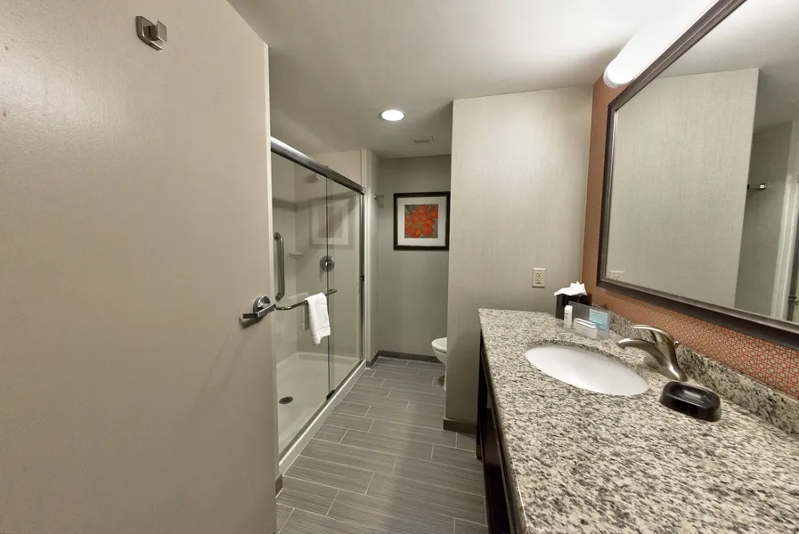 Hampton Inn Neptune/Wall hotel detail image 6