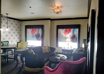 Hawthorn Suites by Wyndham Lubbock hotel thumbnail 6