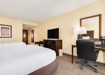 Pier House 60 Clearwater Beach Marina Hotel hotel thumbnail 6