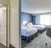 Doubletree by Hilton Hotel Racine Harbourwalk hotel detail image 7