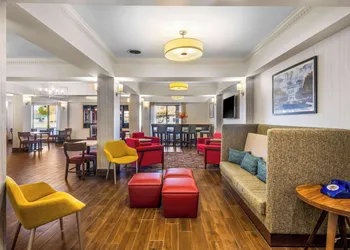 Hampton Inn Marion hotel thumbnail 2