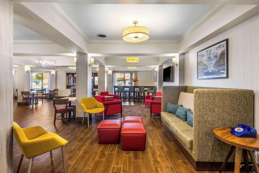Hampton Inn Marion hotel detail image 2