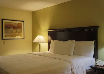 Brawley Inn hotel thumbnail 7