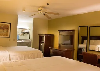 Brawley Inn hotel thumbnail 8