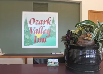 Ozark Valley Lodge hotel thumbnail 2