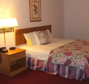 Ozark Valley Lodge hotel detail image 7