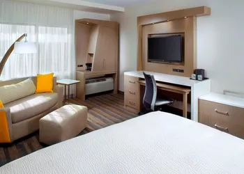 Courtyard by Marriott Knoxville West/Bearden hotel thumbnail 8