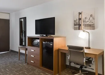 Clarion Hotel Concord/Walnut Creek hotel thumbnail 6