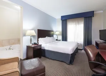 Holiday Inn Express Hotel & Suites New Iberia - Avery Island by IHG hotel thumbnail 4