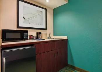 SpringHill Suites by Marriott Mishawaka-University Area hotel thumbnail 4