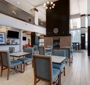 Hampton Inn & Suites Seattle/Federal Way hotel detail image 3