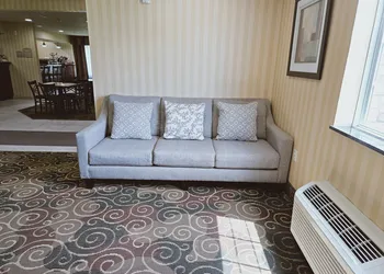 Cobblestone Inn & Suites - Bloomfield hotel thumbnail 5