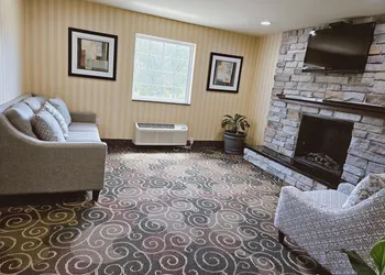 Cobblestone Inn & Suites - Bloomfield hotel thumbnail 6