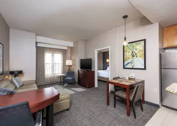 Residence Inn Midland Marriott hotel thumbnail 7
