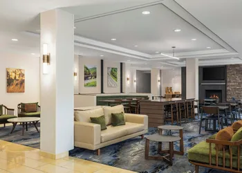 Fairfield Inn & Suites by Marriott Cumberland hotel thumbnail 2