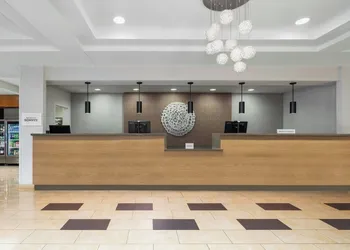 Fairfield Inn & Suites by Marriott Cumberland hotel thumbnail 4