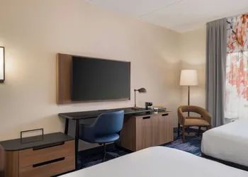 Fairfield Inn & Suites by Marriott Cumberland hotel thumbnail 8