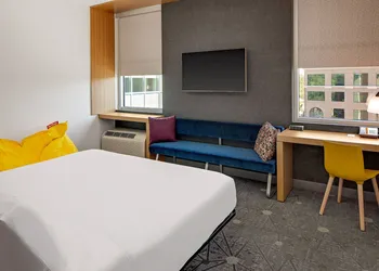 Aloft by Marriott Chapel Hill hotel thumbnail 2