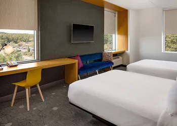 Aloft by Marriott Chapel Hill hotel thumbnail 4
