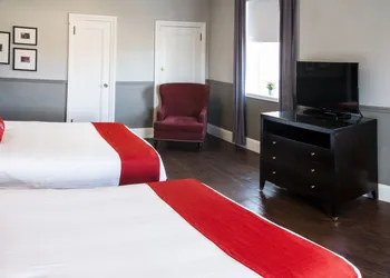 The Queensbury Hotel hotel thumbnail 8