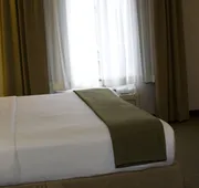 Holiday Inn Express Hotel & Suites Pittsburg by IHG hotel detail image 7