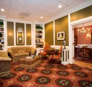Hotel Roanoke & Conference Ctr, Curio Collection by Hilton hotel detail image 4