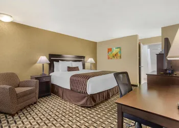 Best Western Plus Pleasanton Inn hotel thumbnail 8