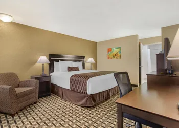 Best Western Plus Pleasanton Inn hotel thumbnail 8
