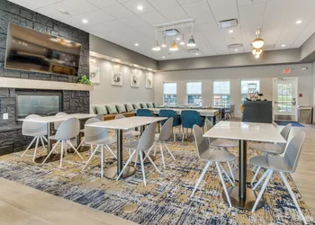 TownePlace Suites by Marriott Dallas Arlington North hotel thumbnail 3