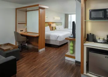 SpringHill Suites by Marriott Lake Charles hotel thumbnail 4