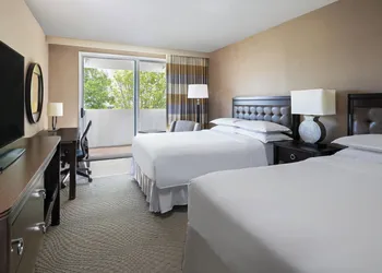 Sheraton Greensboro at Four Seasons hotel thumbnail 6