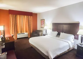 Country Inn & Suites by Radisson, Terrell hotel thumbnail 8
