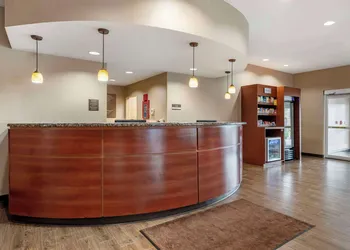 Comfort Suites Flowood - Jackson Airport (must meet transportation requirement) hotel thumbnail 4