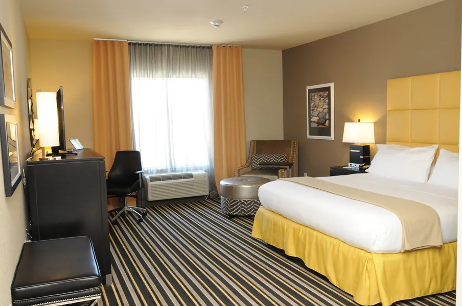 Holiday Inn Express Covington-Madisonville by IHG hotel detail image 6