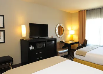 Holiday Inn Express Covington-Madisonville by IHG hotel thumbnail 8
