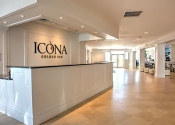 ICONA Avalon hotel thumbnail 5