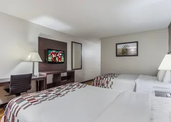 Red Roof Inn Meridian hotel thumbnail 7