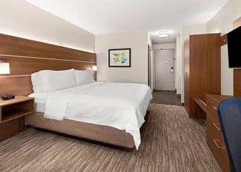 Holiday Inn Express Suites Sumner by IHG hotel thumbnail 4