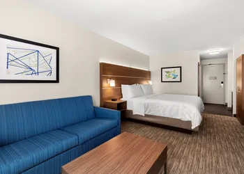 Holiday Inn Express Suites Sumner by IHG hotel thumbnail 6